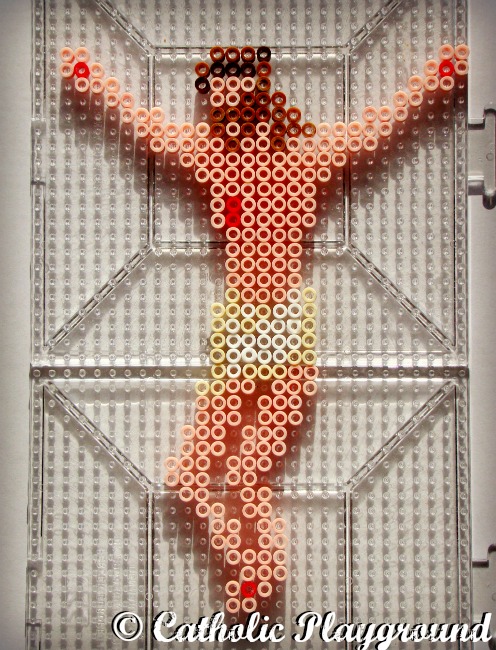 perler bead crucifix