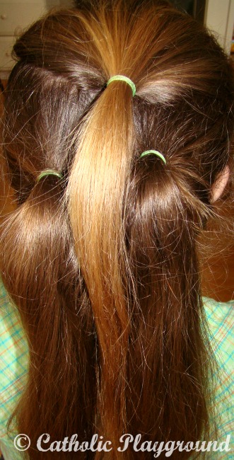 st patrick's day shamrock braid hairstyle