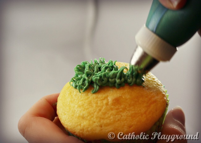 saint patrick's day cupcakes