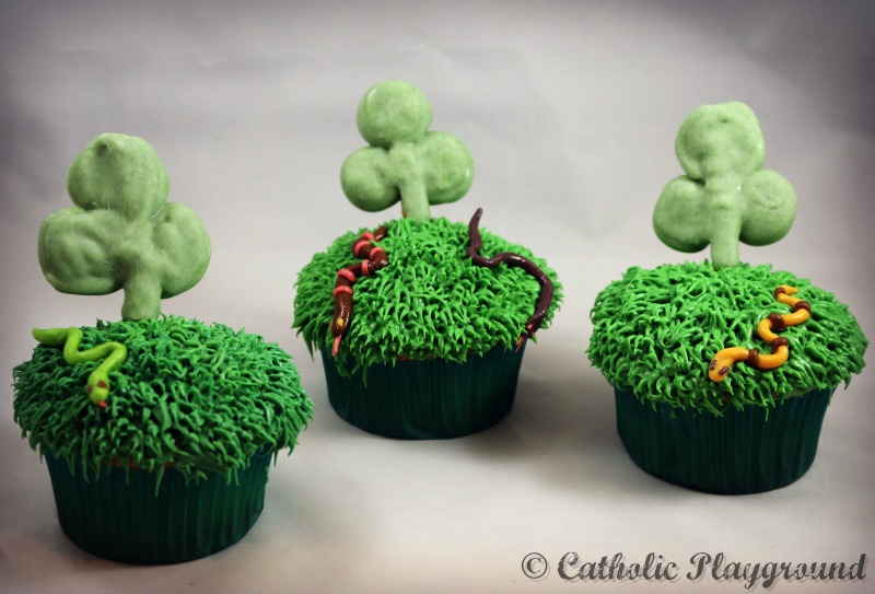 saint patrick's day cupcakes