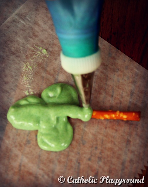 saint patrick's day cupcakes